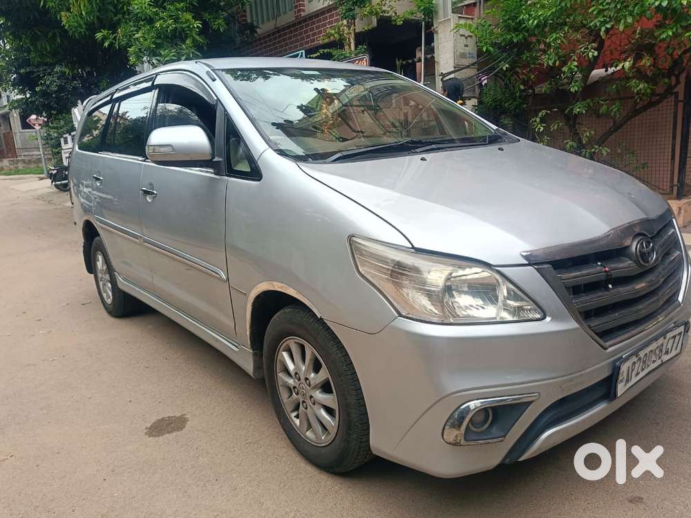 Toyota Innova 2.5 Vx (diesel) 8 Seater, 2013, Diesel