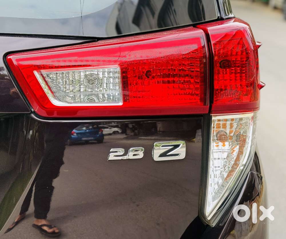 Toyota Innova Crysta 2.8 Zx At 7 Seater, 2018, Diesel