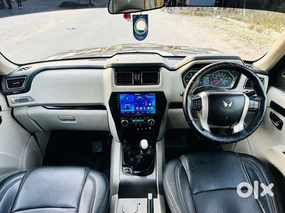 Mahindra Scorpio S10, 2017, Diesel