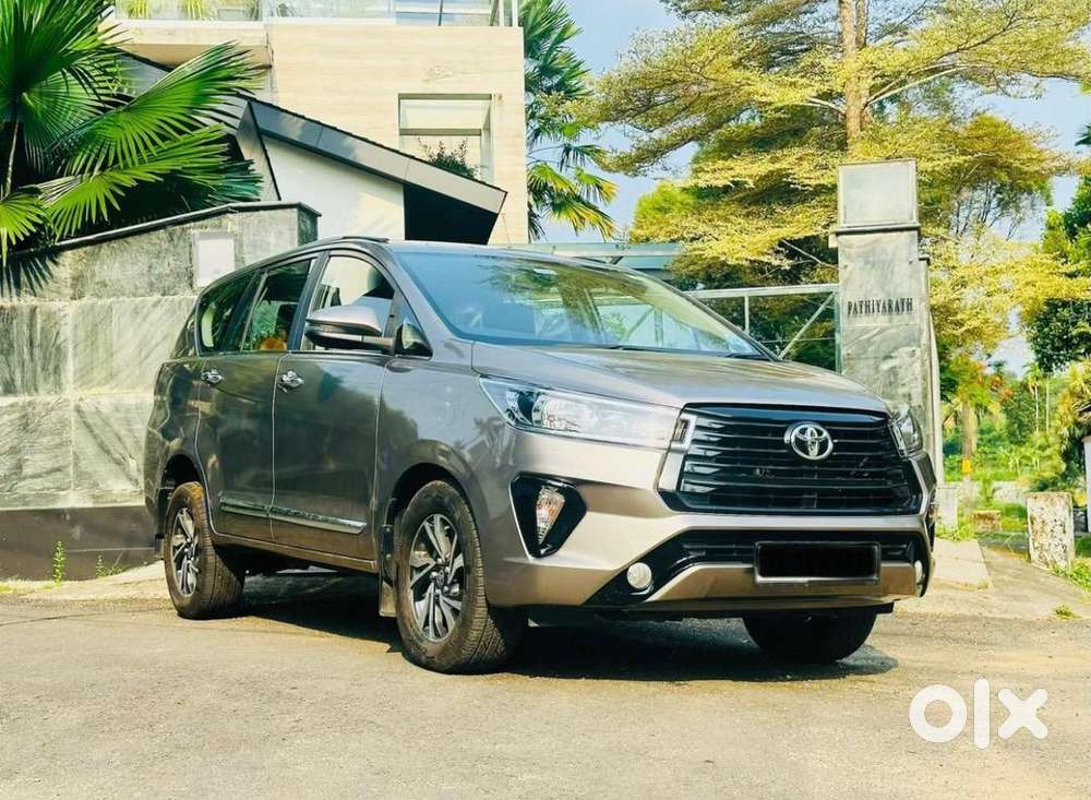 Toyota Innova Crysta 2021