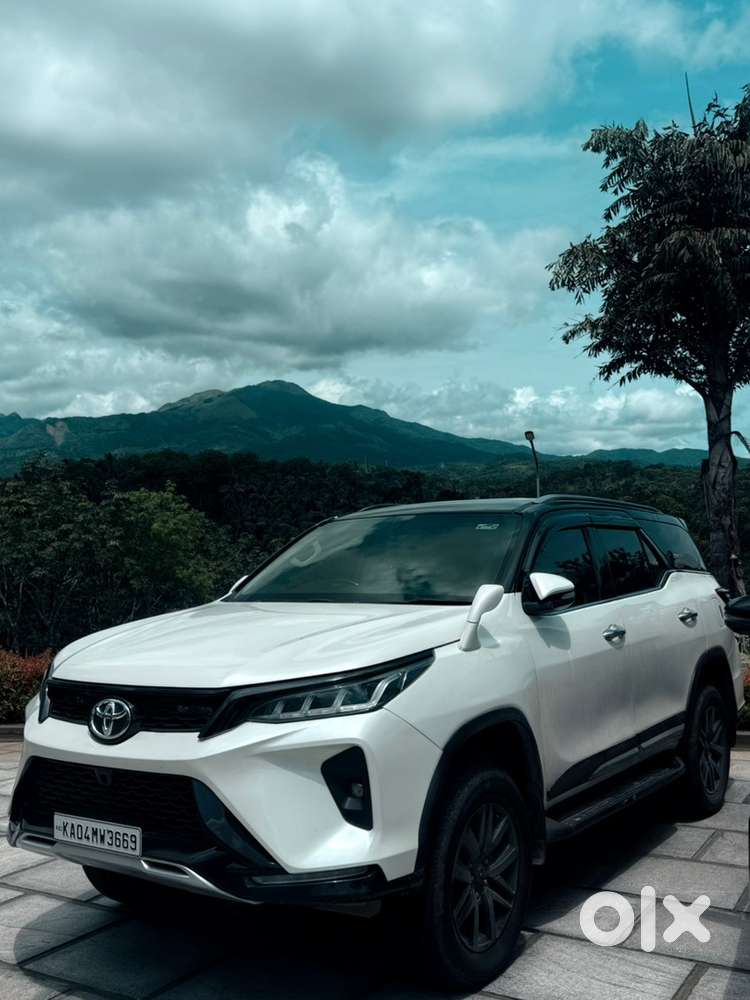 Toyota Fortuner Diesel 100000 Km Driven