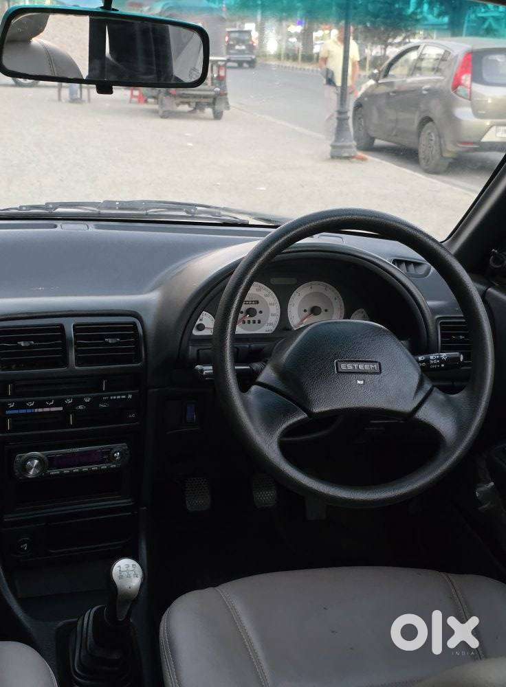 Maruti Suzuki Esteem Lxi - Bsiii, 2005, Petrol