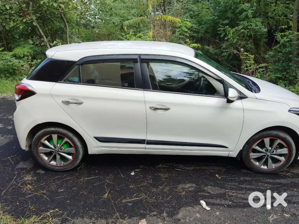 Hyundai I20 2016 Petrol Well Maintained/top Variant Push Button Start