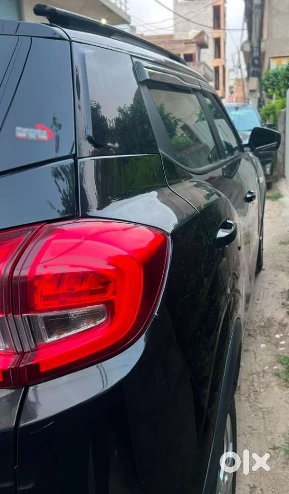 Mahindra Xuv300 W6, 2023, Petrol