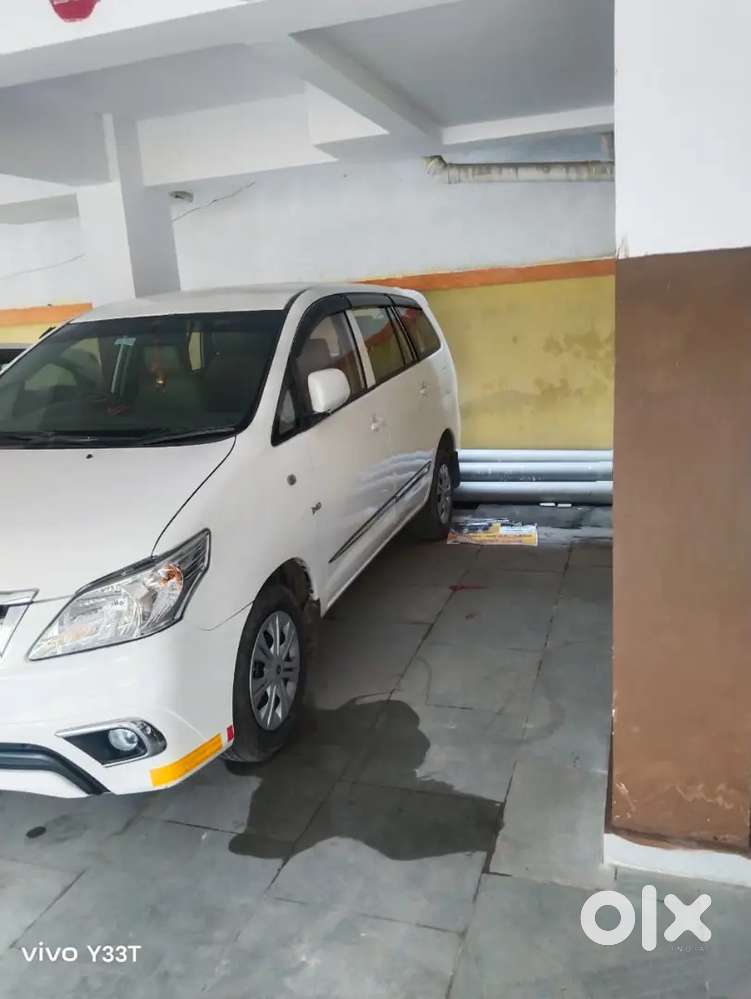 Toyota Innova 2013 Diesel Well Maintained