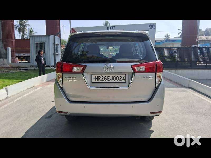 Toyota Innova Crysta [2020-ongoing] 2.4 Gx At 7 Str, 2020, Diesel