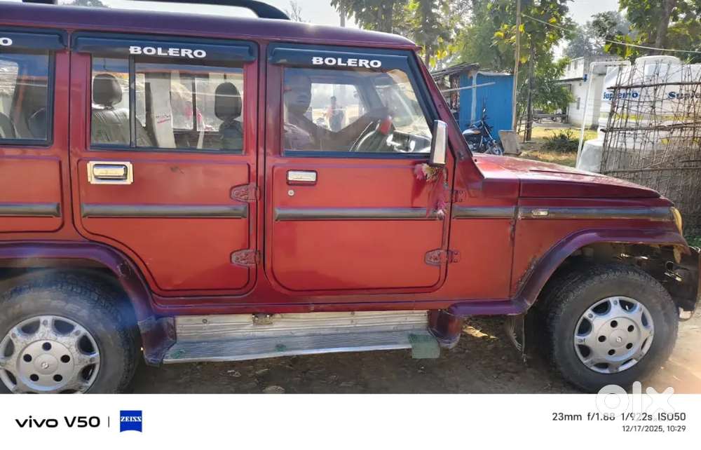 Mahindra Bolero Slx 2011