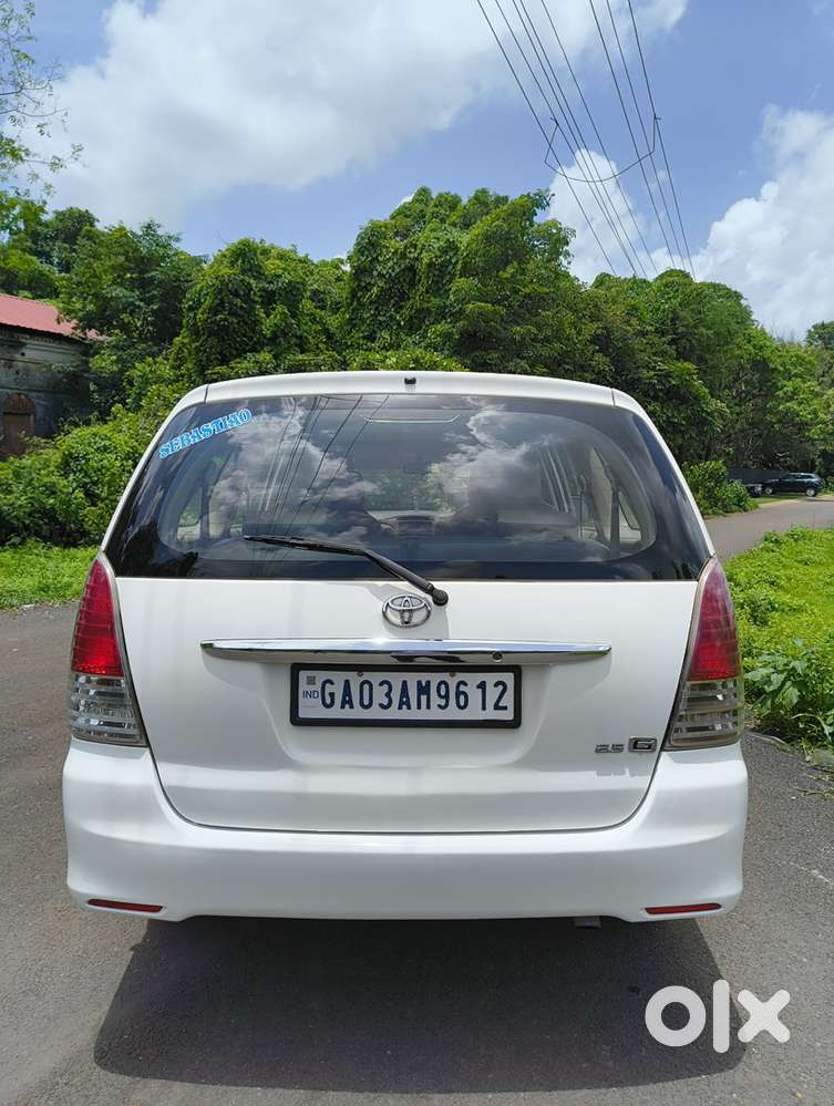 Toyota Innova 2011 Diesel Well Maintained