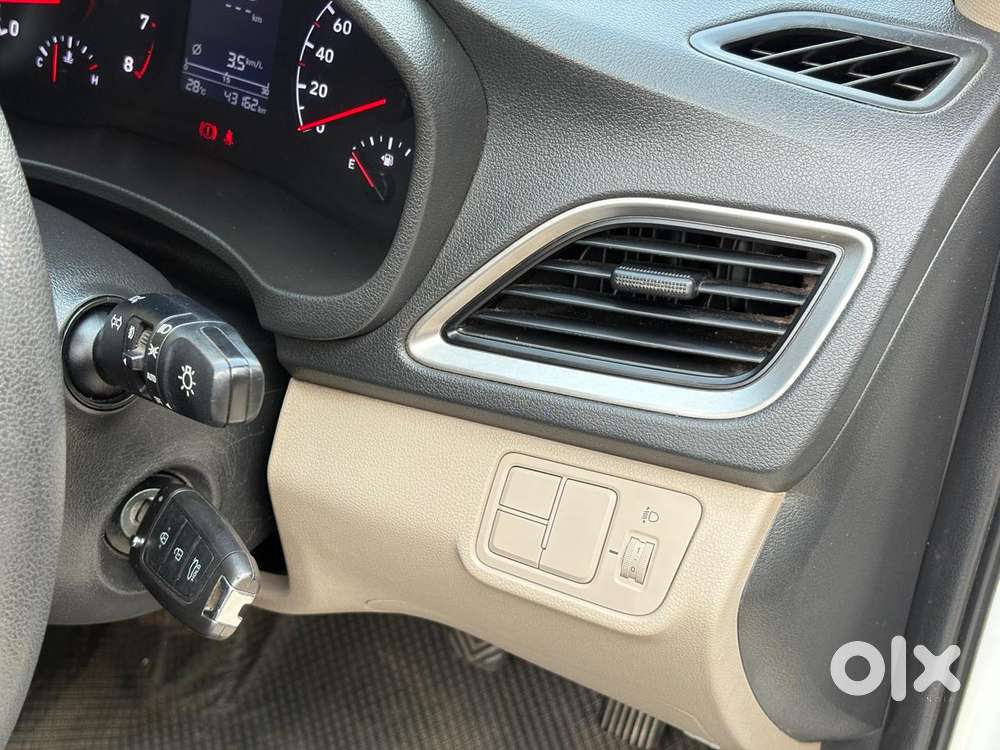 Hyundai Verna Vtvt 1.6 Sx, 2017, Petrol