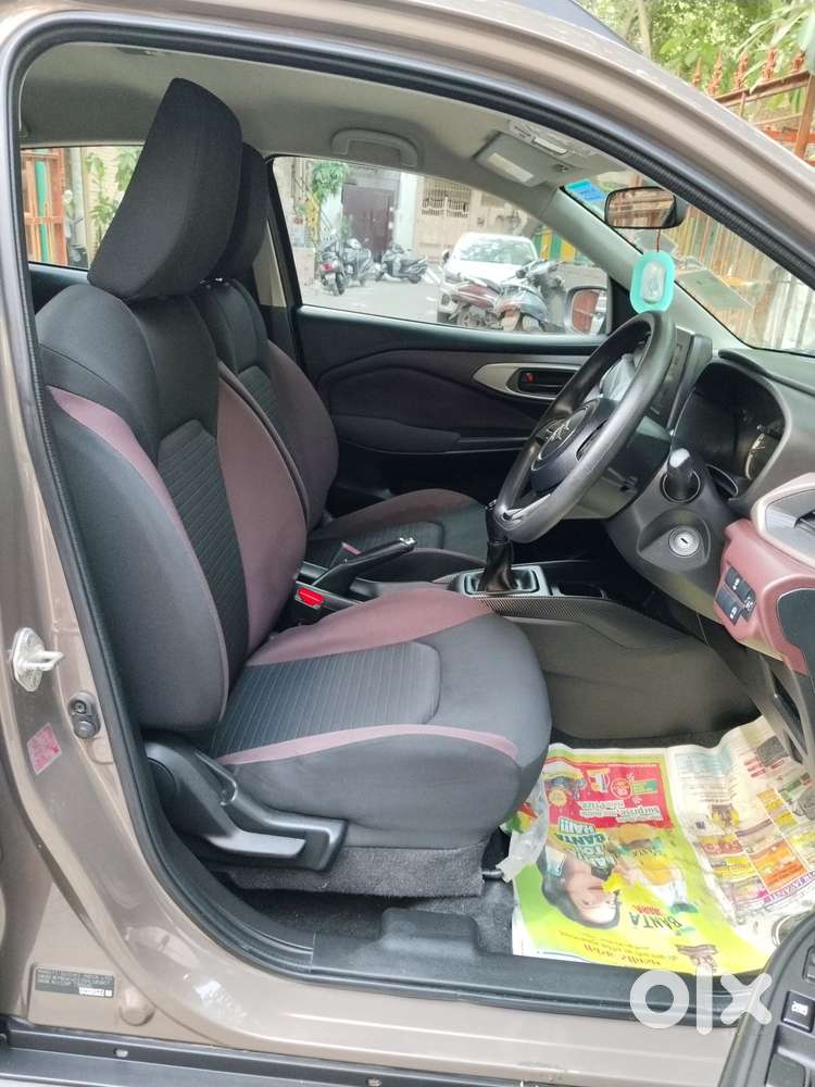 Maruti Suzuki Fronx Delta 1.2 Mt, 2024, Petrol