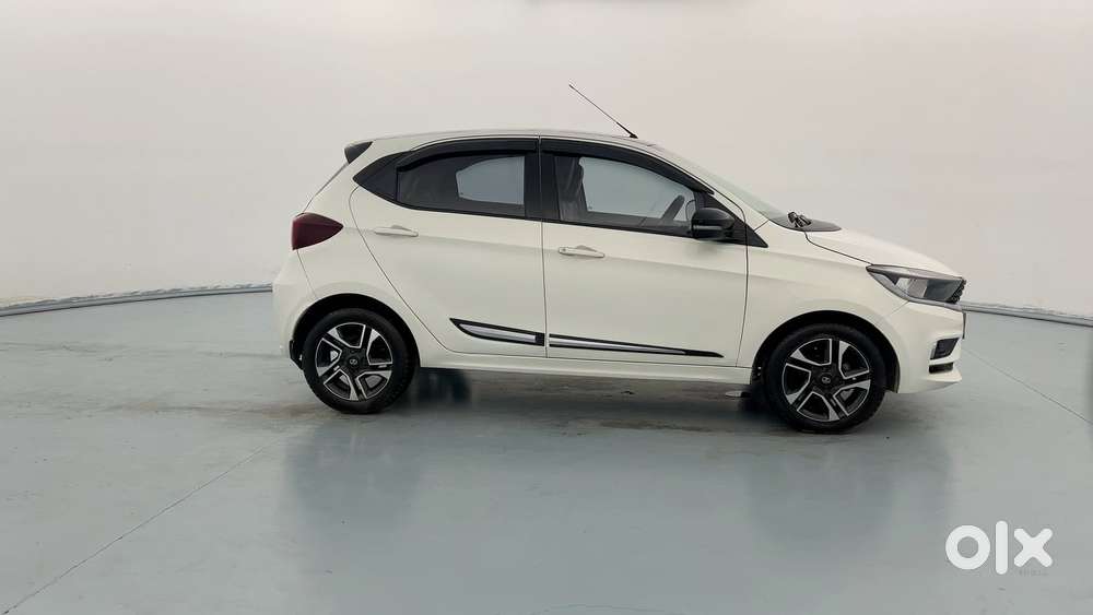 Tata Tiago 1.2 Revotron Xz Plus Dual Tone, 2021, Petrol