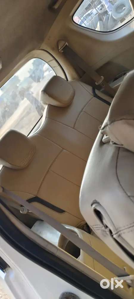 Maruti Suzuki Ertica Vdi (2014)