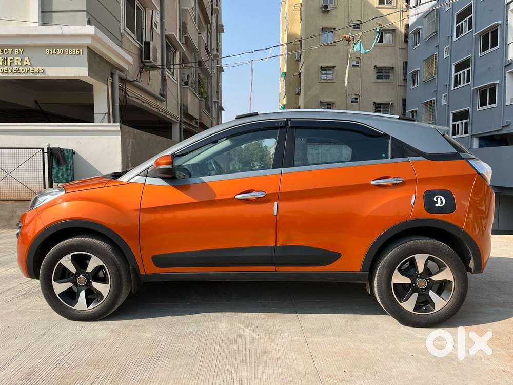 Tata Nexon 1.5 Revotorq Xza Plus Dual Tone Roof Amt, 2018, Diesel