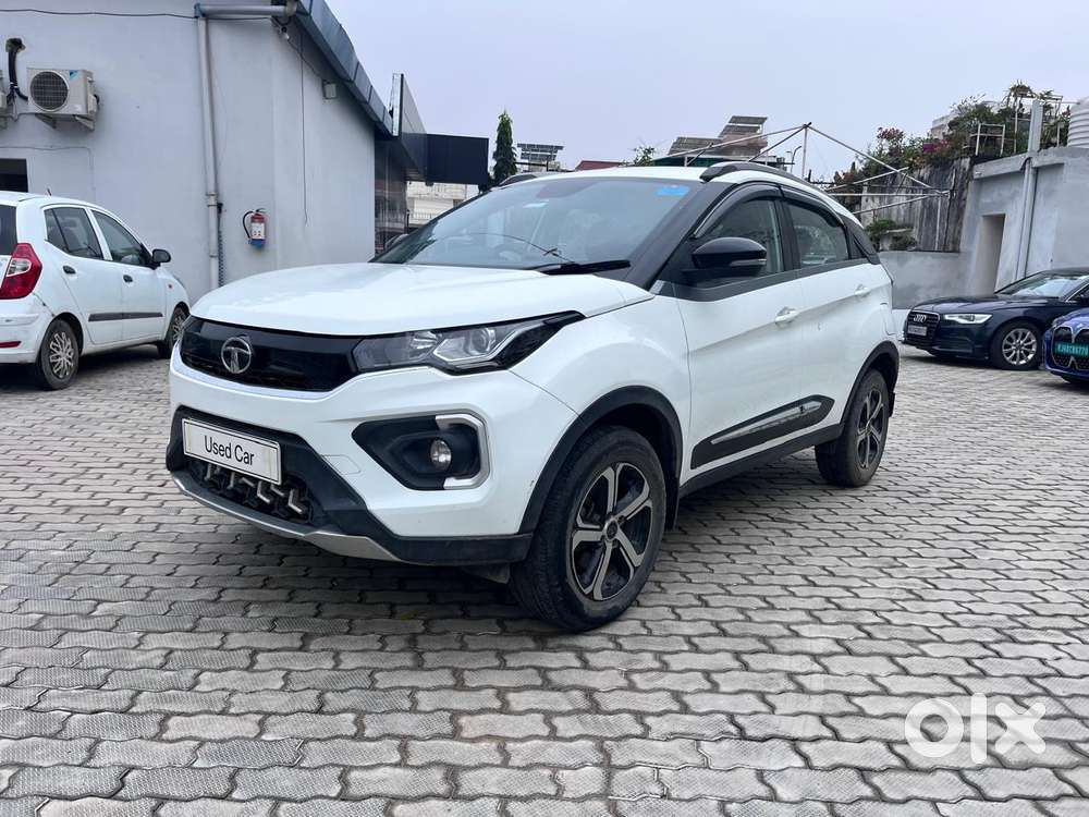 Tata Nexon 1.2 Revotron Xza Plus, 2022, Petrol