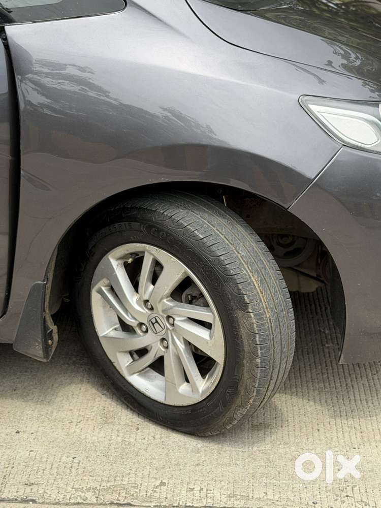 Honda Jazz V Automatic, 2017, Petrol