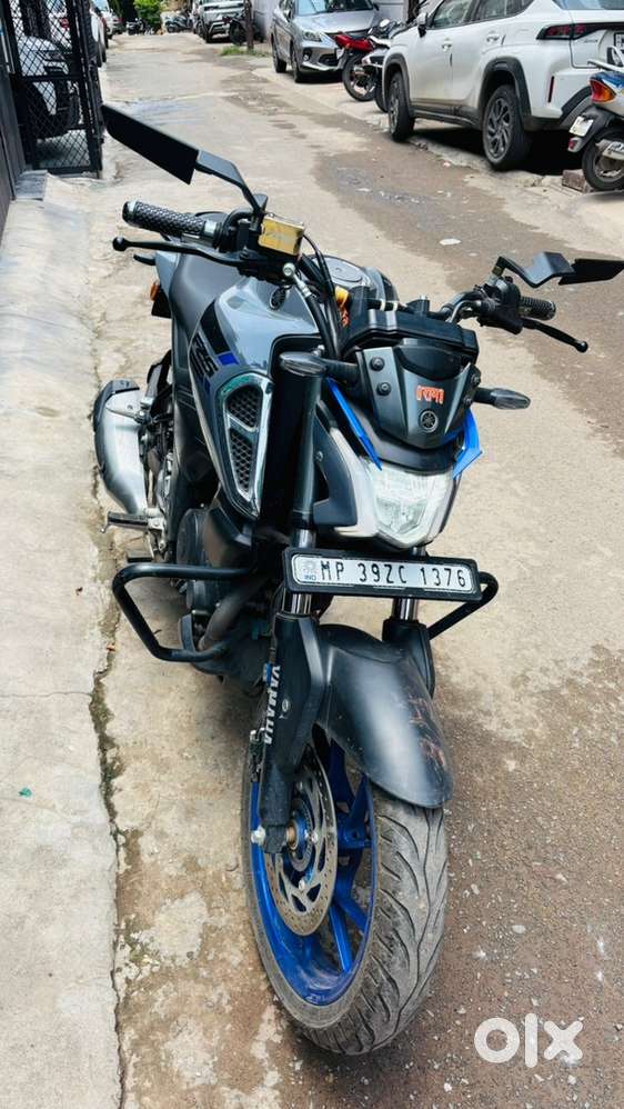 Yamaha FZS Petrol 2023