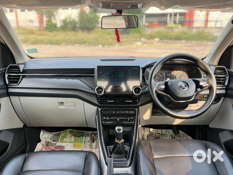 Skoda Kushaq 1.0 Tsi Active, 2023, Petrol