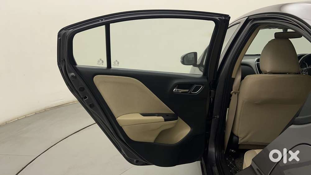 Honda City I-vtec V, 2021, Petrol