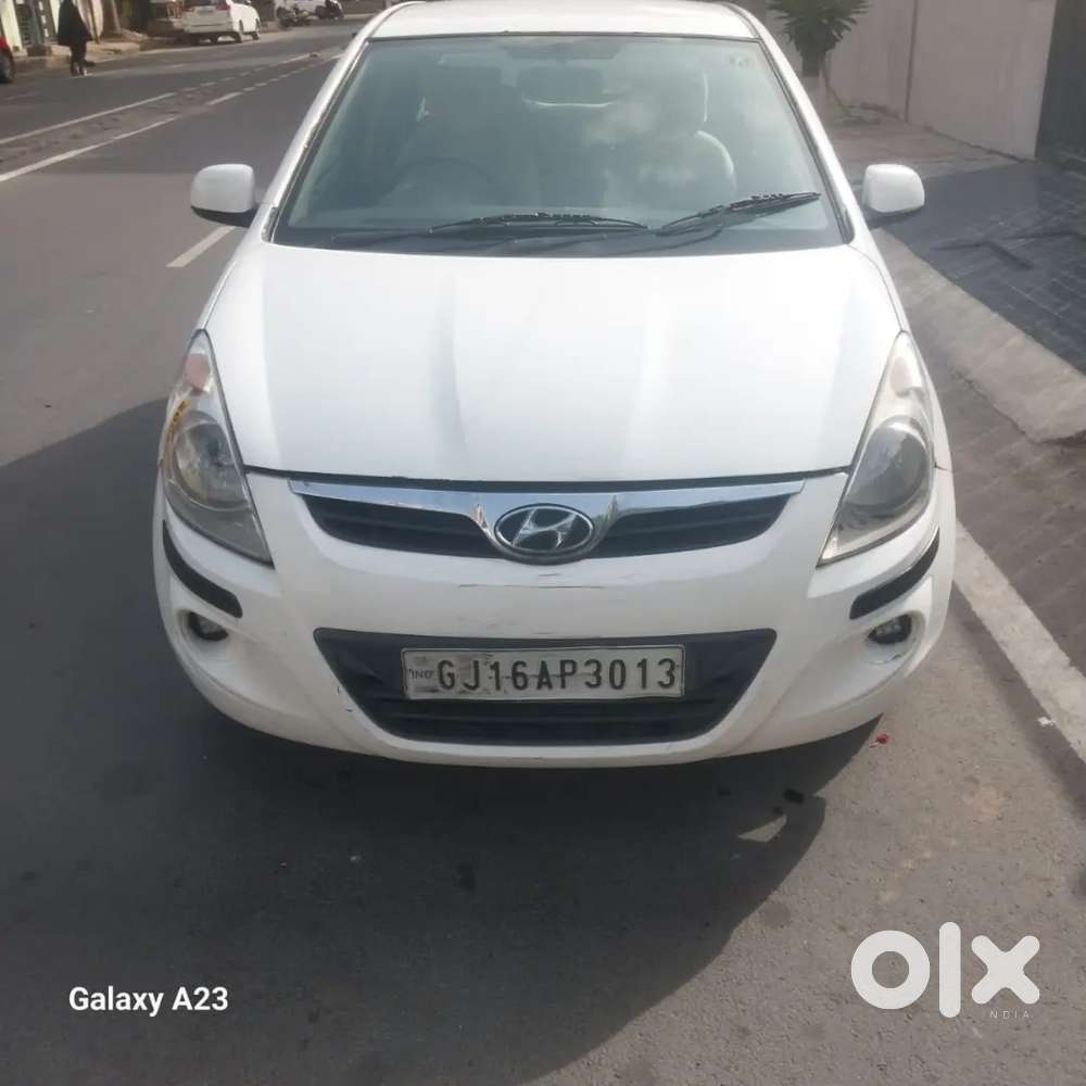 Hyundai I20 Diesel 2011 Parsing Till 2031 Insurance 2027