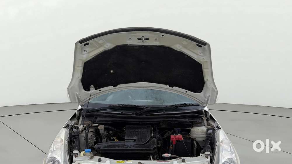 Maruti Suzuki Swift 1.2 Lxi (o), 2017, Petrol