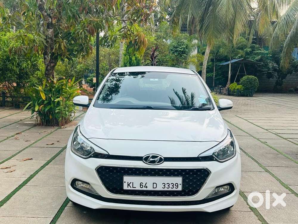 2015 Hyundai I20 Asta (o) Petrol Single Owner Just 70000 Km