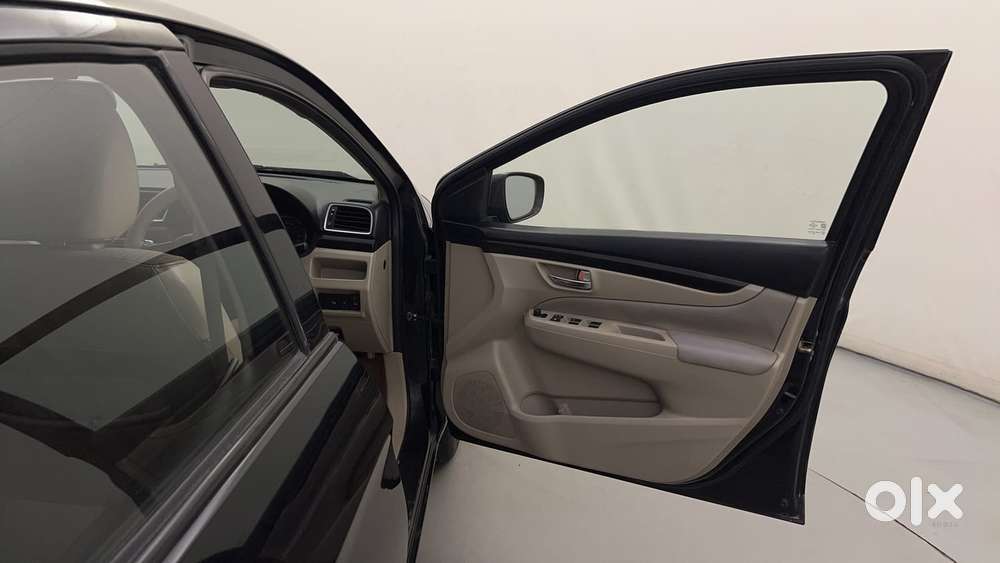 Maruti Suzuki Ciaz Zxi, 2014, Petrol