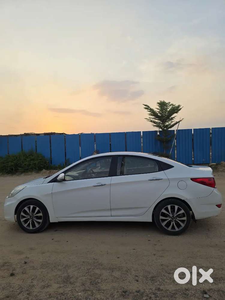 Hyundai Verna 2014 Diesel 91300 Km Driven