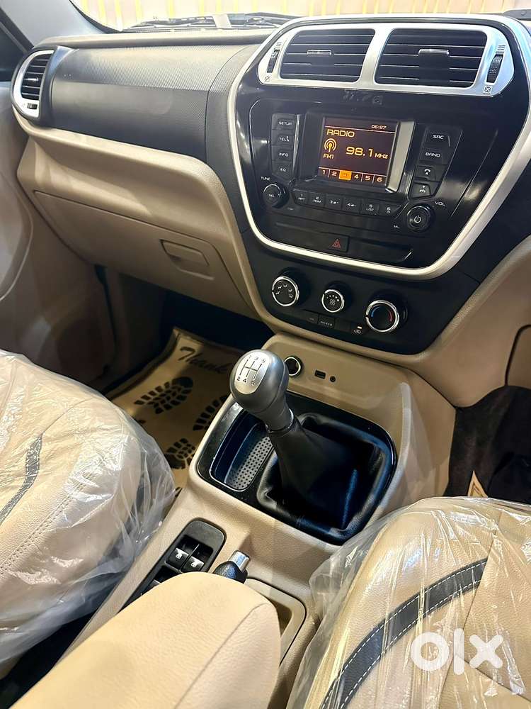 Mahindra Tuv 300 T8, 2016, Diesel