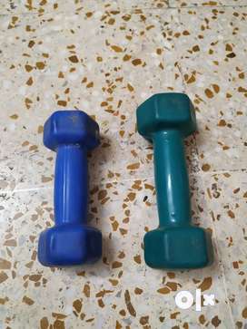 Dumbbells deals set olx