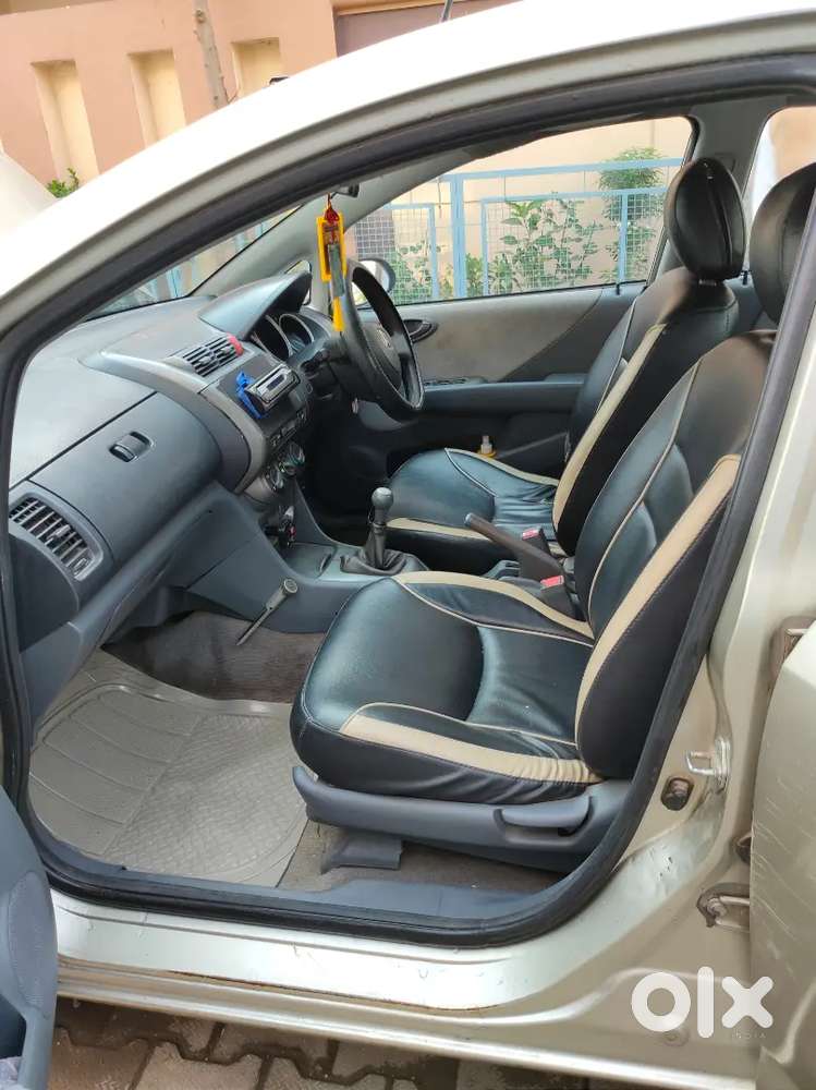 Good Condition Rc Valid Upto July 2030 Insurance Valid Upto 2026 June