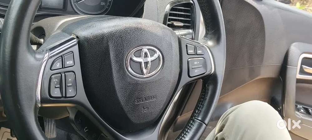 Toyota Urban Cruiser 2022 Petrol 30363 Km Driven