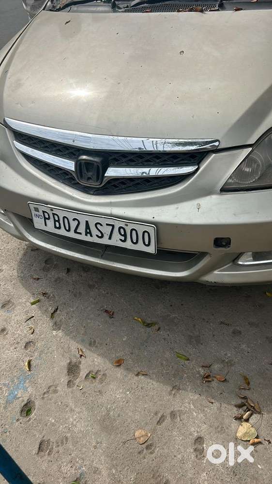 Honda City Zx 2006 Cng & Hybrids Good Condition