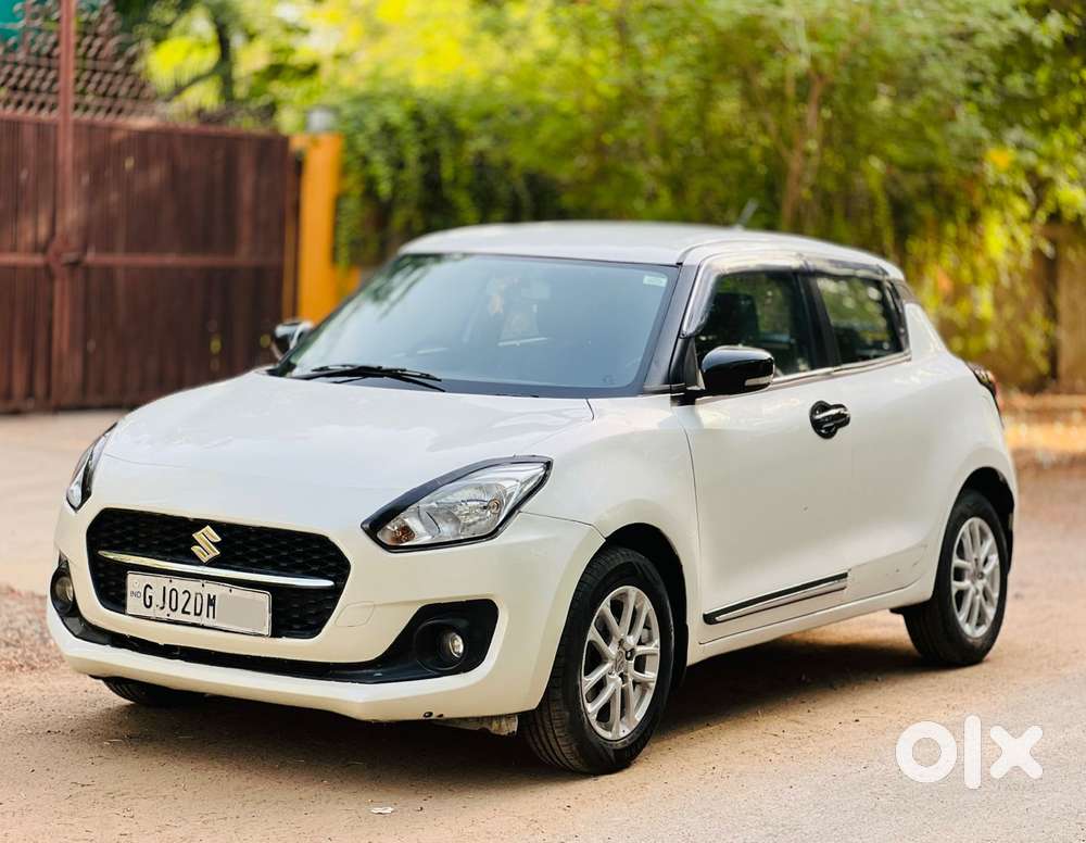 Maruti Suzuki Swift Vxi + Manual, 2022, Petrol