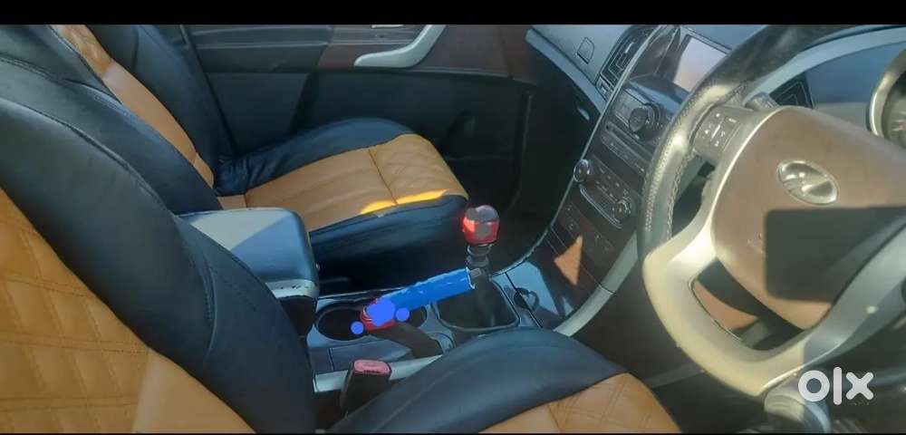 Mahindra Xuv500 2011 Diesel 130000 Km Driven