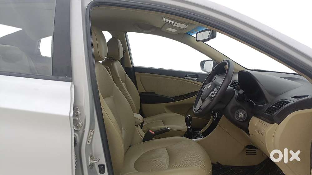Hyundai Verna 1.6 Vtvt S, 2016, Petrol