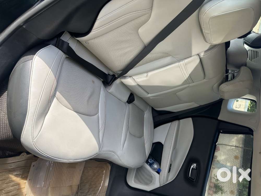 Very Tight Jeep Compass 2018