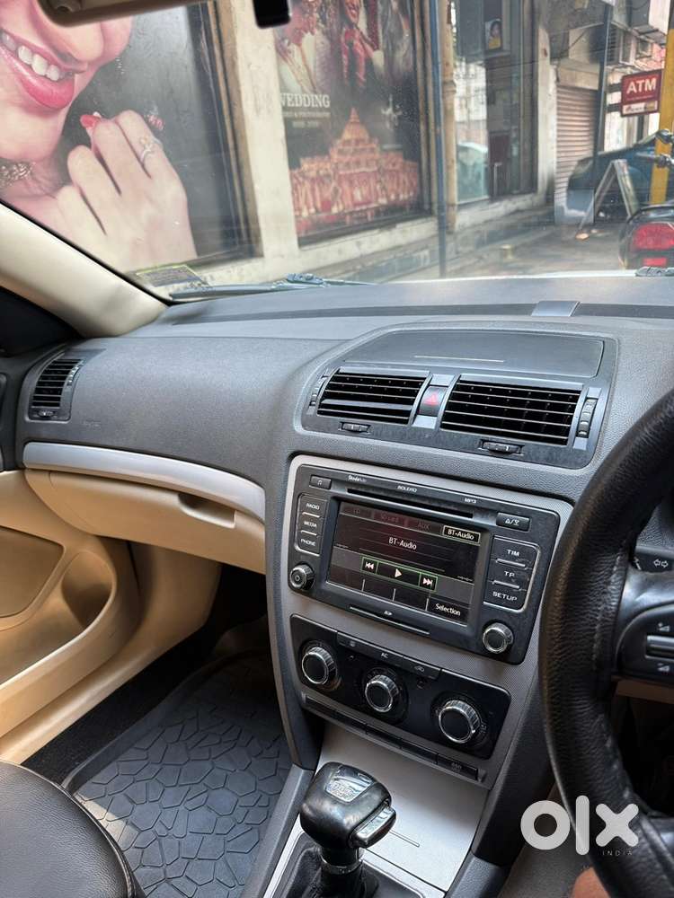Skoda Laura 2013 Diesel Well Maintained