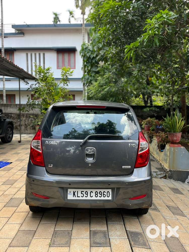 Hyundai Grand I10 Sportz 2011