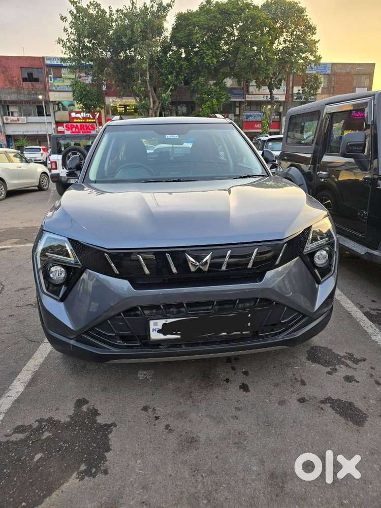 Mahindra Xuv 3xo 2024 Petrol Well Maintained Car For Sale