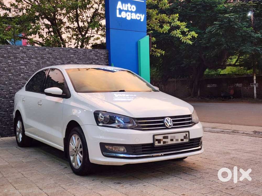 Volkswagen Vento Celeste 1.6 Highline, 2018, Petrol