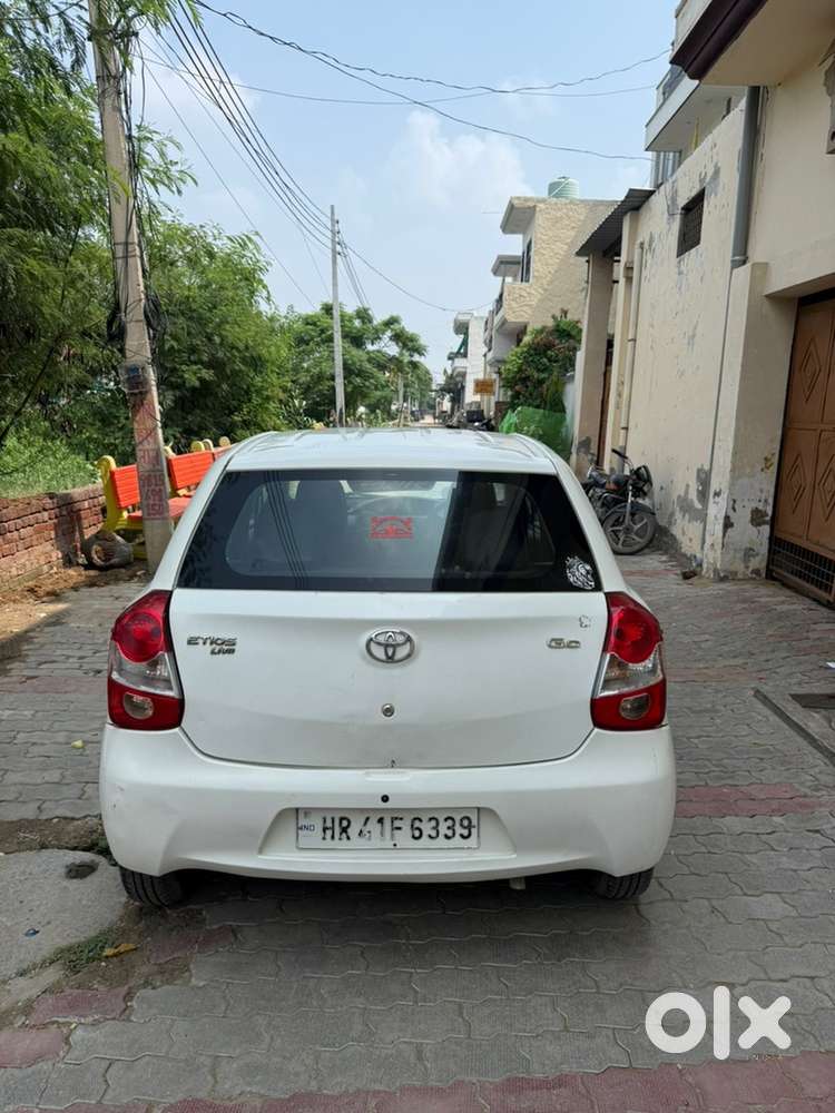 Toyota Etios Liva 2013 Diesel