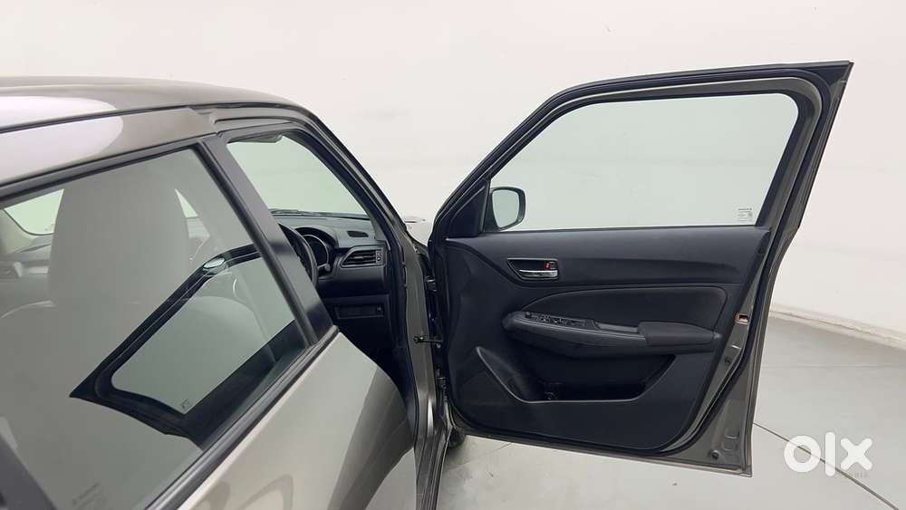 Maruti Suzuki Swift Vvt Vxi, 2019, Petrol