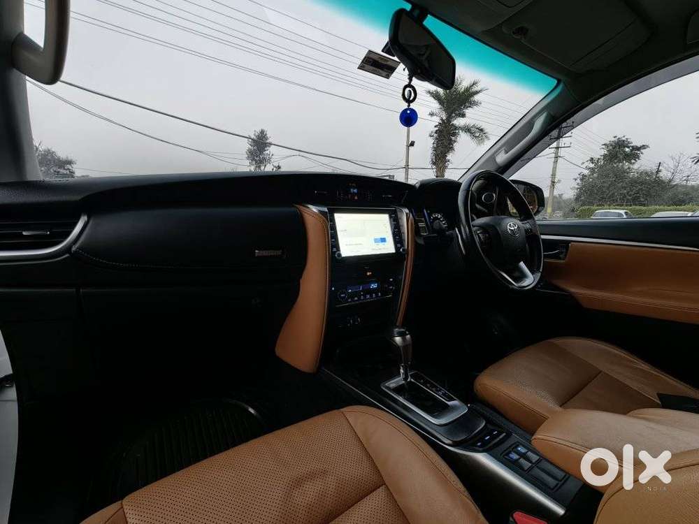 Toyota Fortuner 4x2 At 2.8 Diesel, 2021, Diesel