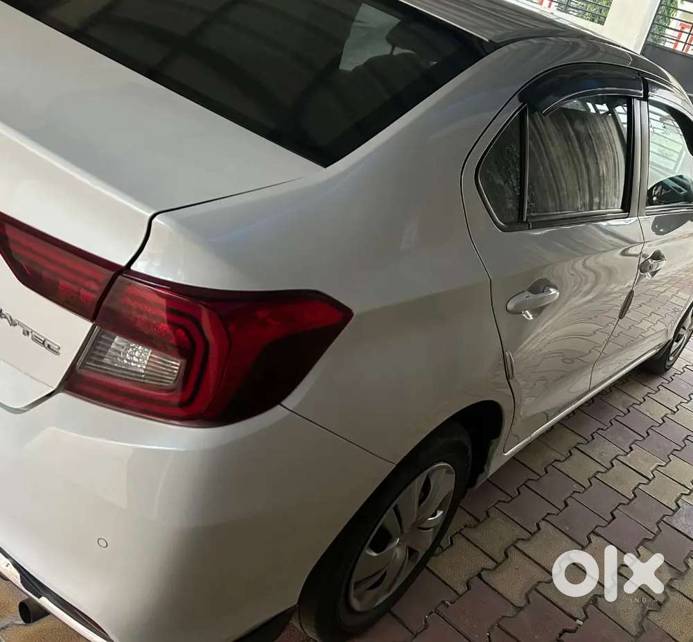 Honda Amaze 2023 Petrol 32000 Km Driven