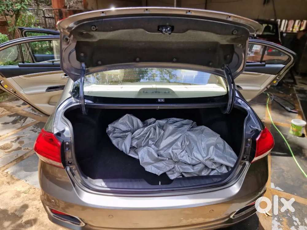 Maruti Suzuki Ciaz Smart Hybrid Alpha 2018 Petrol 32000 Km Driven