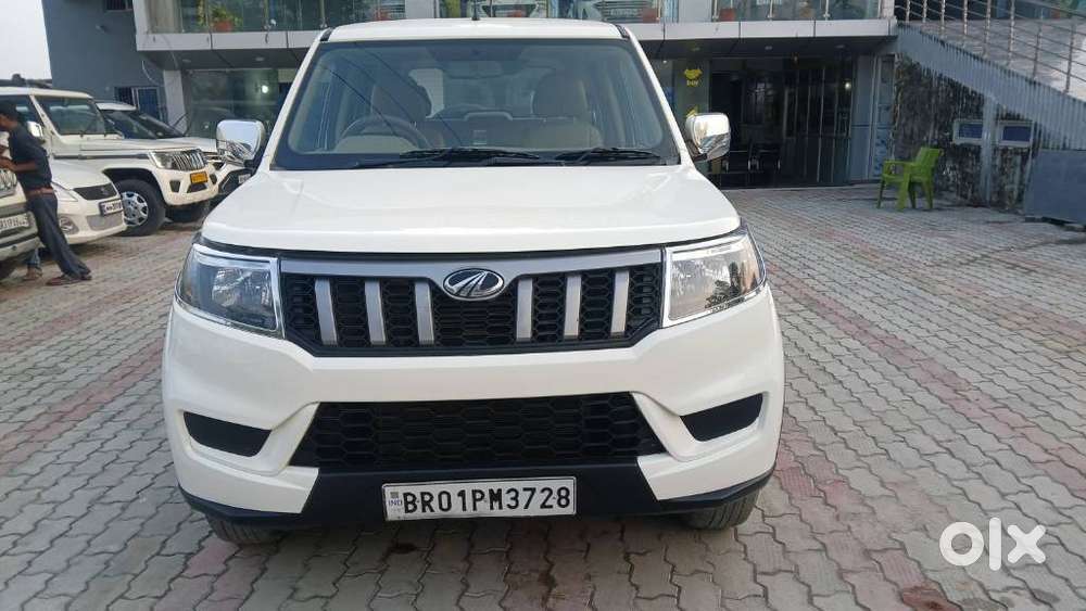 Mahindra Bolero Neo N8, 2021