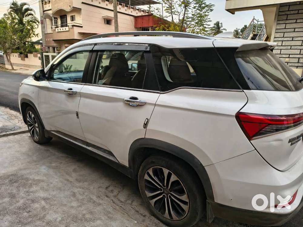 Mg Hector Plus