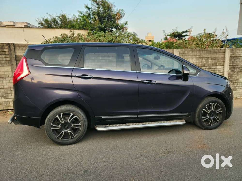 Mahindra Marazzo M8, 2019, Diesel
