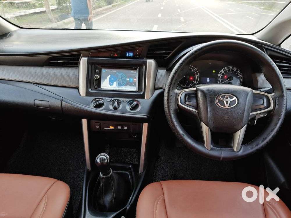 Toyota Innova Crysta 2.4 G Mt 8s, 2018, Diesel