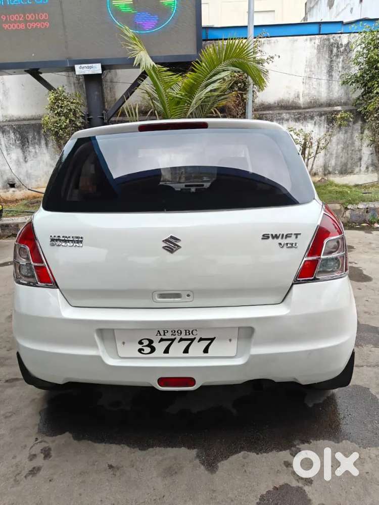 Maruti Suzuki Swift 2000 Km Driven